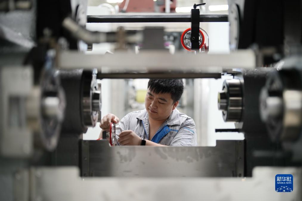 澳门游戏平台1.996